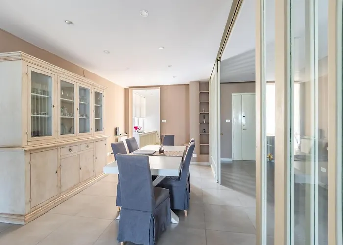 Central Suite Apartment